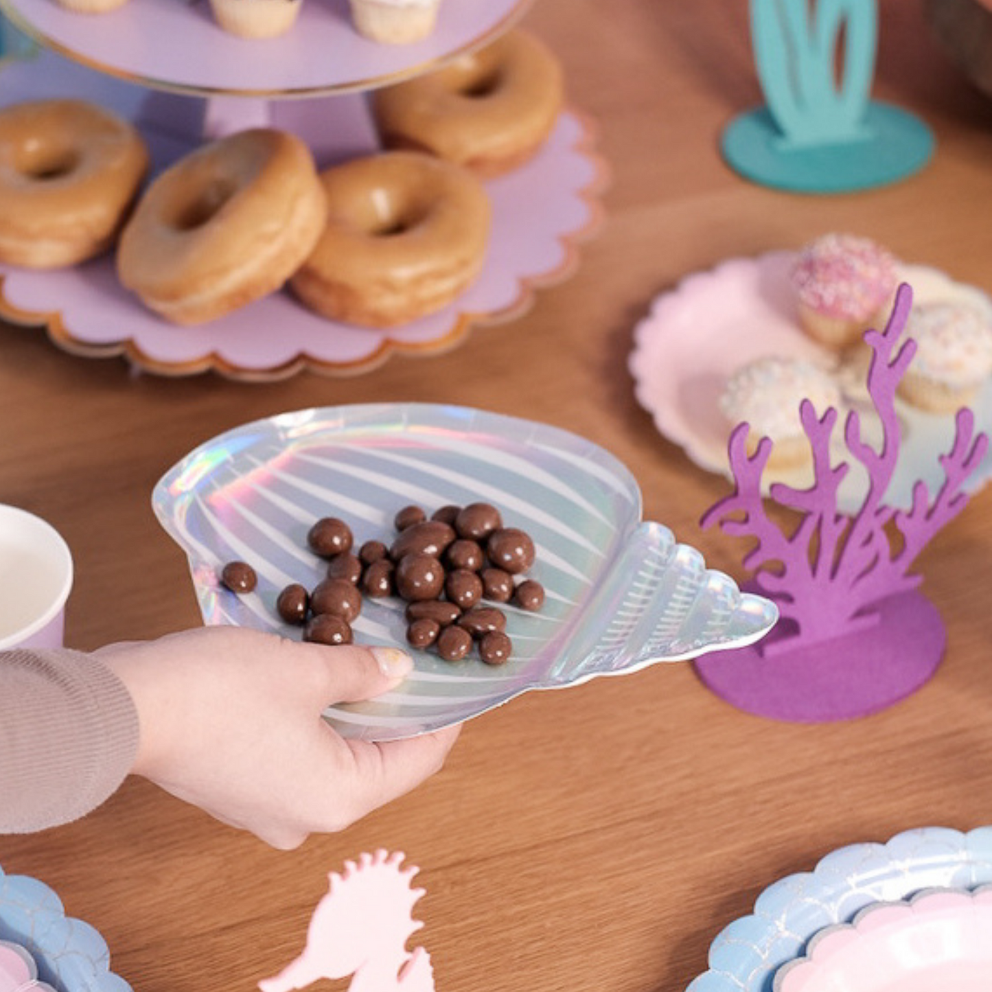 Seashell Paper Plates (Set of 8)