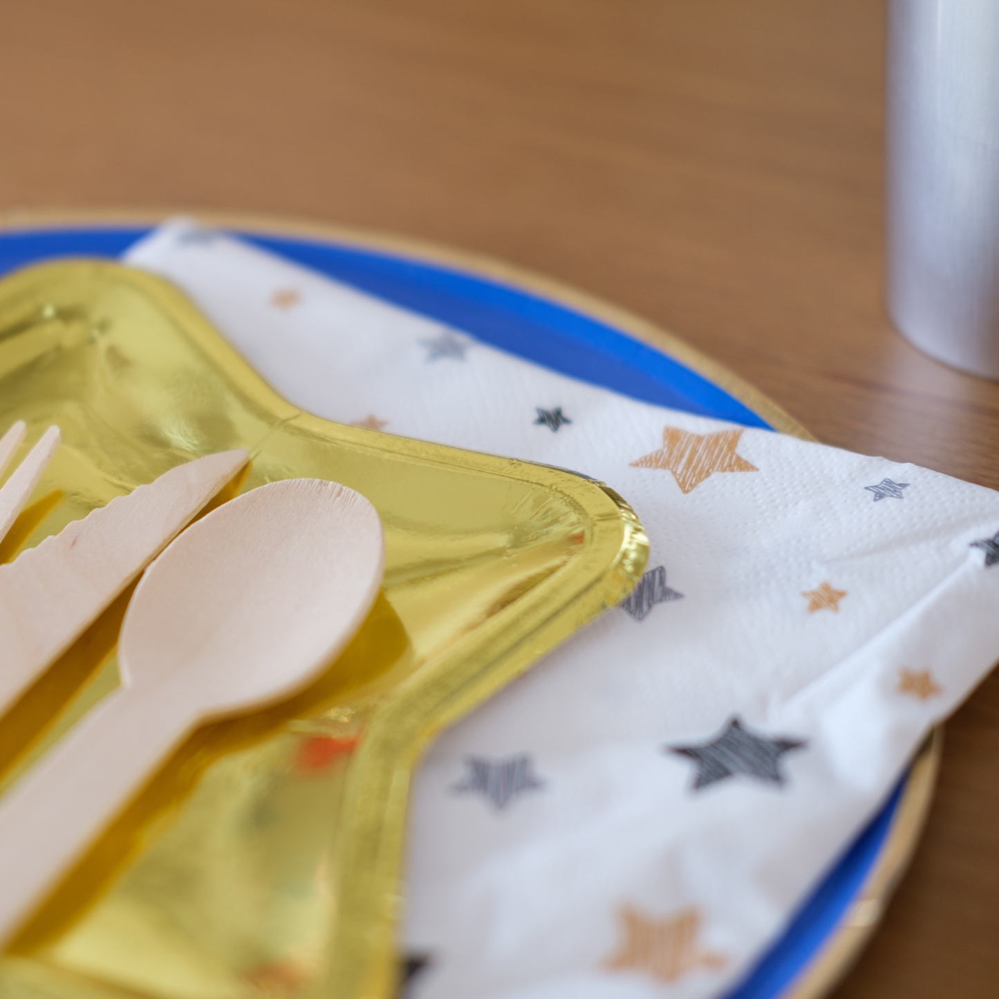 White with Star Patterned Napkins (Set of 20)
