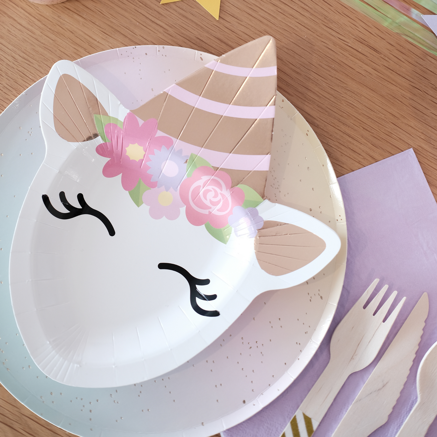 Unicorn Shaped Paper Plates (Set of 8)