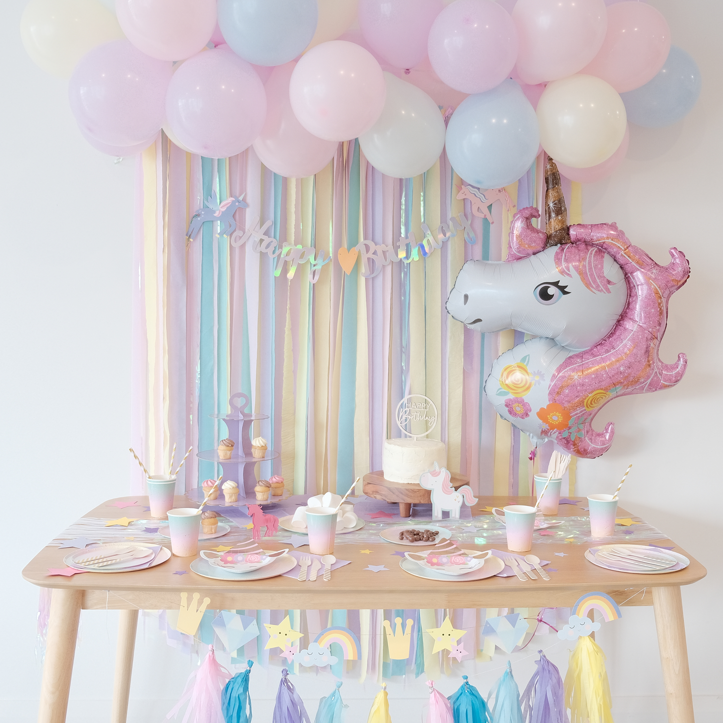Dreamy Unicorn Box | Party In A Box | Bowtique Decor | Dreamy unicorn box contain themed party essentials for 8 guests.